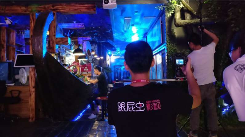 2016年跟屁蟲重新定義經(jīng)典年度總結(jié)視頻